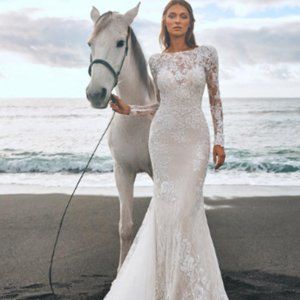 Pronovias Panjin Wedding Dress Size 6 - BNIB